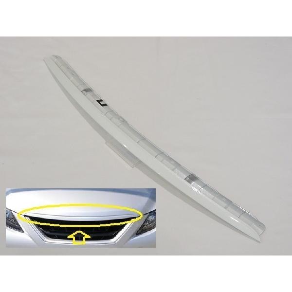 130系マークＸ　GRスポーツ　純正ボンネットフードモール　ホワイトパール062 トヨタ純正 130系 マークX GRスポーツ用 ボンネットフード フロント