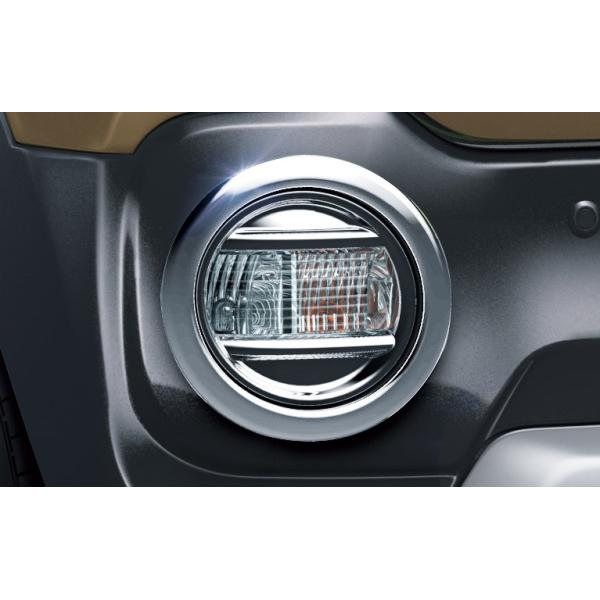 ダイハツキャストランプガーニッシュ ダイハツ キャスト 200系：純正 リアロアランプガーニッシュ（メッキ