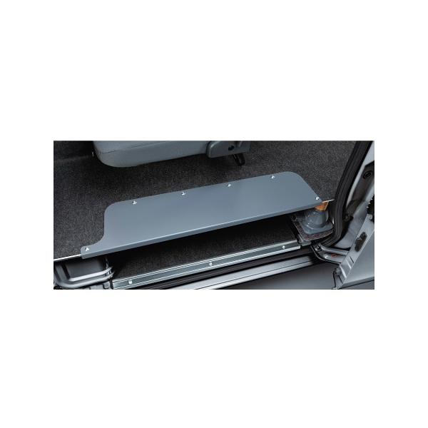 日産キャラバ　新品ステップボード 左右セット 楽天市場】NV350キャラバン ステップボード : 株式会社 スズキ