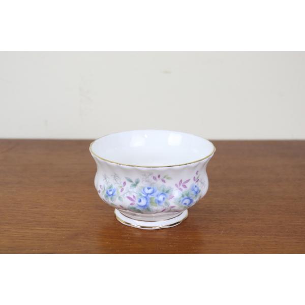 ロイヤルアルバート　ブルーブロッサム　シュガーボウル　薔薇　ROYAL ALBERT　イギリス　ヴィンテージ　に1217