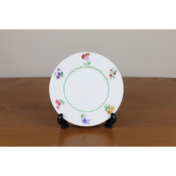 ロイヤルドルトン　プレート17.8cm　ケーキ皿　花柄　ROYAL DOULTON　ヴィンテージ　イギリス　て74