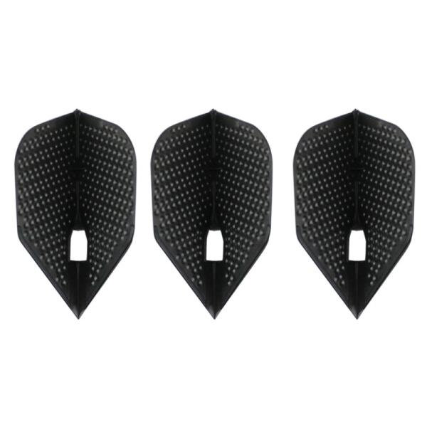 高い分析力と道具に対する徹底的なこだわりを持つ【座波常輝プロ】考案新素材により従来のFlight-Lを凌ぐ耐久性！空気抵抗を考慮したDimple加工で伸びる飛びを実現！Dimple用に新たなFlight形状を開発。