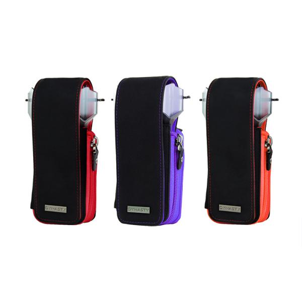 [Release date: June 20, 2025]DYNASTY定番ダーツケースに新カラーが仲間入り!!使い勝手はそのままに、コーディネートのアクセントにも、さりげないこだわりをプラス。L-style製のクリスタルワンがセットされた...