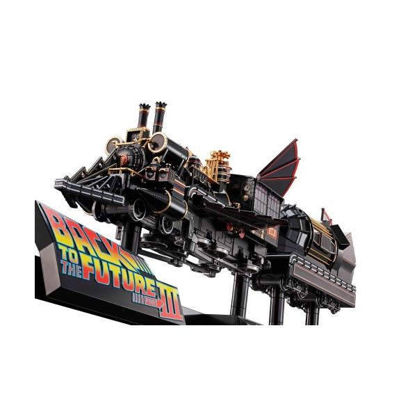 他サイト： 超合金 『BACK TO THE FUTURE PartIII』 TIME TRAIN (塗装済み可動フィギュア)の商品画像