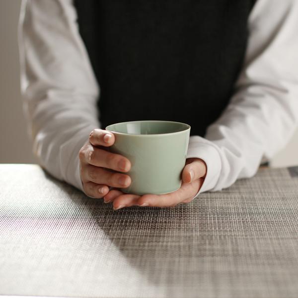 木村硝子店×yumiko iihoshi porcelain Dishes Cup (SIZE:M pistachio green)イイホシユミコ カップ i-30984