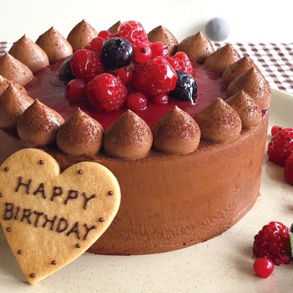 誕生日ケーキ バースデーケーキ チョコレートケーキ With Crimson Berry 14cm ケーキ スイーツ お取り寄せ 誕生日プレゼント Chocolatecake 014 誕生日ケーキのお店 エスキィス 通販 Yahoo ショッピング