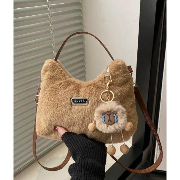 レディース ふわふわ ファーバッグ かわいい ミニショルダーバッグ 斜めがけ 脇下バッグ ハンドバッグ 韓国風 おしゃれsk2678
