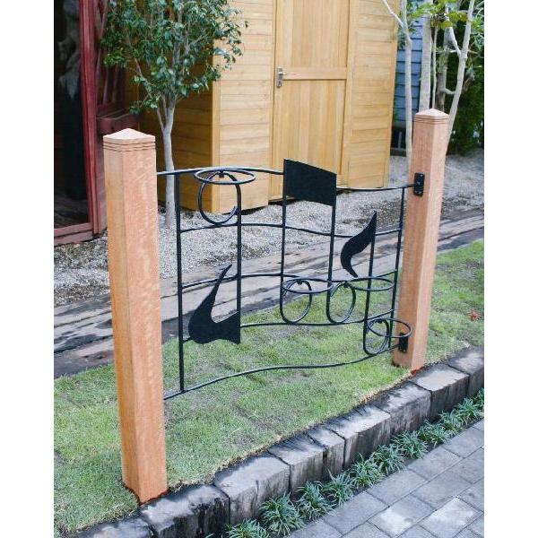 ACAtFX ~[WbN v^[ GNXeA O\