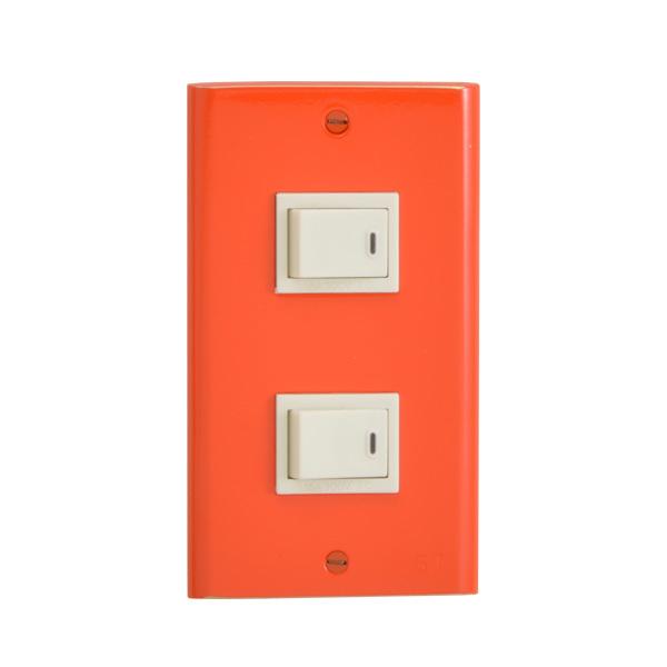 スイッチカバー プレート 2穴 2口用 コンセント コンセントカバーおしゃれ 真鍮 60sオレンジ仕上げ Pl オレンジ 高級 金属 アンティーク In5900 Otk Estoah Home エストアホーム 通販 Yahoo ショッピング