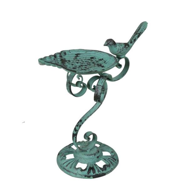 野鳥の餌台　鳥小屋で鳥のさえずりで賑やかお庭演出！バードフィーダーは鳥を対象に設置される給餌器具。かわいい小鳥たちが自然にお庭に集まります。■サイズ(mm)：幅220×高さ260×奥行120■重量(kg)：1.0■材質：鉄鋳物■納期：1週間...