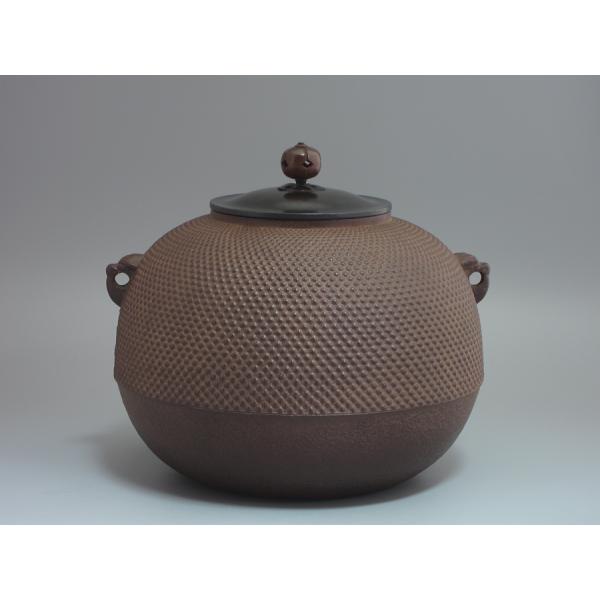 総霰地紋 丸釜 佐藤浄清造 共箱【風炉用／立礼卓／置き炉などに