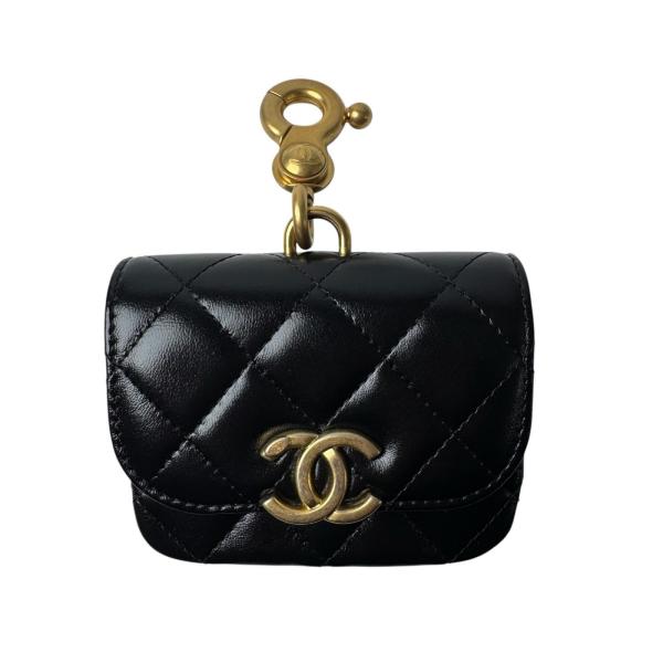 CHANEL（シャネル） 美品 バッグチャーム マトラッセ ココマーク 小物 