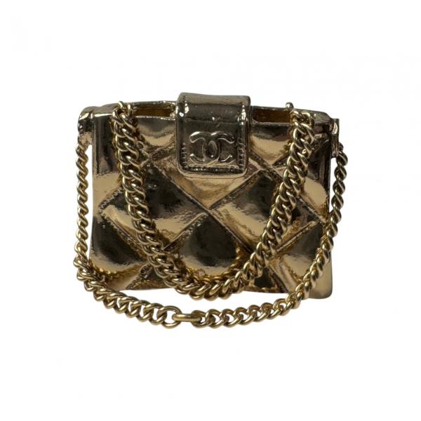 CHANEL シャネル マトラッセ バッグモチーフ ブローチ CHANEL（シャネル） マトラッセ バッグモチーフ ブローチ 02P