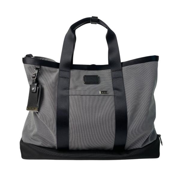 TUMI（トゥミ） 美品 ?ALPHA キャリーオール トートバッグ 大容量