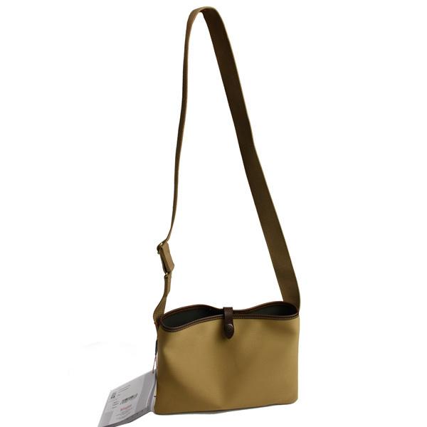 未使用級✨Billingham ビリンガム サコッシュ 英国製 フラット A4  