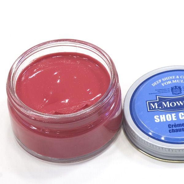 M.モゥブレィ シュークリームは、靴の歴史が長く文化として根付いている欧州の伝統的な製法のノウハウから生まれた、革靴に栄養と潤い、柔軟性を与え靴を長持ちさせる本格的靴クリームです。全60色のカラーバリエーションは国内では最多です。シュークリ...