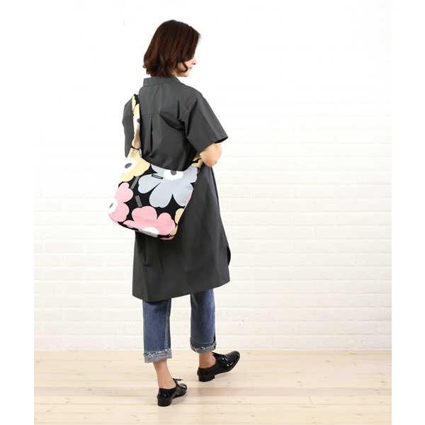 マリメッコ Marimekko 日本限定 コットンキャンバス ウニッコ柄 ワンショルダーバッグ Japan Clover Unikko Etre Par Bleu Comme Bleu 通販 Paypayモール
