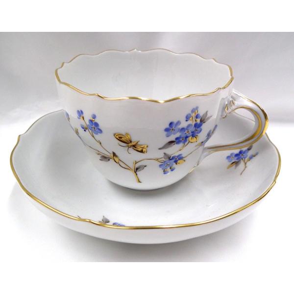 マイセン ブルーの野草と蝶の絵付け 22a024 兼用カップアンドソーサー