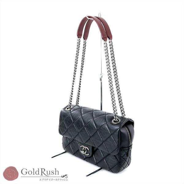 ショルダーバッグ 【美品】Chanel ブラック