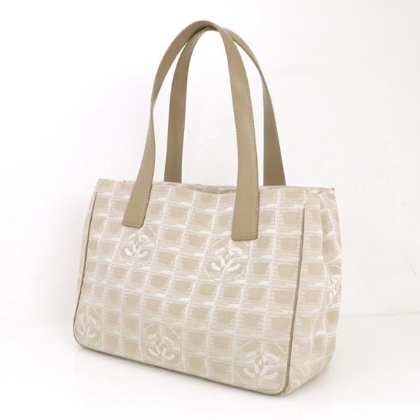 シャネル CHANEL ベージュ ナイロン レザー ニュートラベルライン 