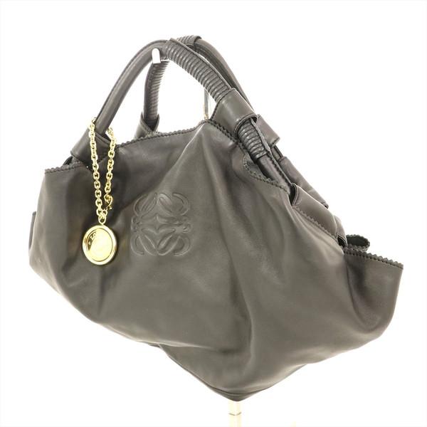 ロエベ LOEWE ブラック レザー ナッパアイレ チャーム付き ロエベ LOEWE ブラック レザー ナッパアイレ チャーム付き