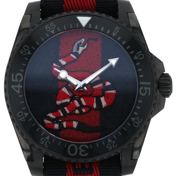 グッチ Gucci ダイブ スネーク 136 2 クオーツ ネイビーレッド 文字盤 2針式 メンズ 腕時計 Hon 中古 Everydaygoldrush 通販 Yahoo ショッピング