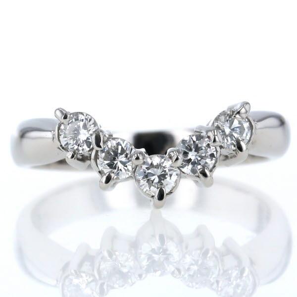 値下げ Pt900 プラチナ リング ダイヤモンド0.41ct 5粒 V字 シンプル  