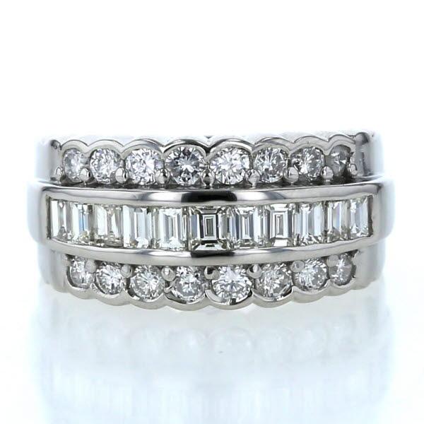 Pt900 プラチナ リング ダイヤモンド 1.50ct スカラップ 三文字 ライン 