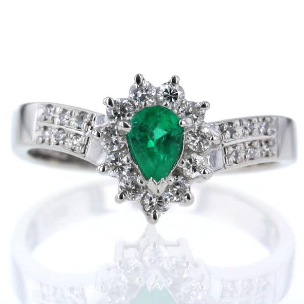 Pt900 プラチナ リング エメラルド0.28ct ダイヤモンド0.30ct V字 ペア