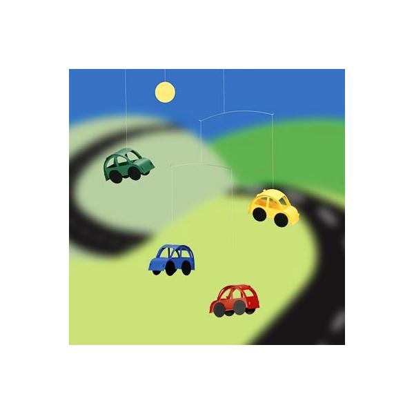 ★ のどかな風景の中、ゆったりと走っている、そんなイメージの自動車のモビール。組み立て式なので、最後はあなたの手で完成させて飾ってくださいね。お子さんと一緒になって作るのも楽しいですよ。【全体サイズ】500mm×380mm【材質】プラスチッ...