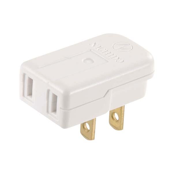 ●ACアダプターを差し込む時に、　タップのコンセントをムダなく使えます。