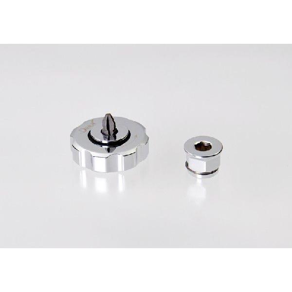 随一の“背の低さ”を誇るビットアダプターです。10mmのメガネレンチや、ラチェットメガネに装着してお使いいただけます。※ビット・レンチは付属しません。