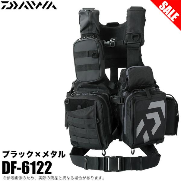 肩荷重を腰荷重へ分散仕様を採用。ベンチクールゲームベストの進化は止まらない。 【DAIWA DF-6122（ベンチクールゲームベストV）】 豊富な種類のルアーをポケットに詰め込み、肩で担いでいた点を腰のランバーサポートベルトへ荷重を分散させ...
