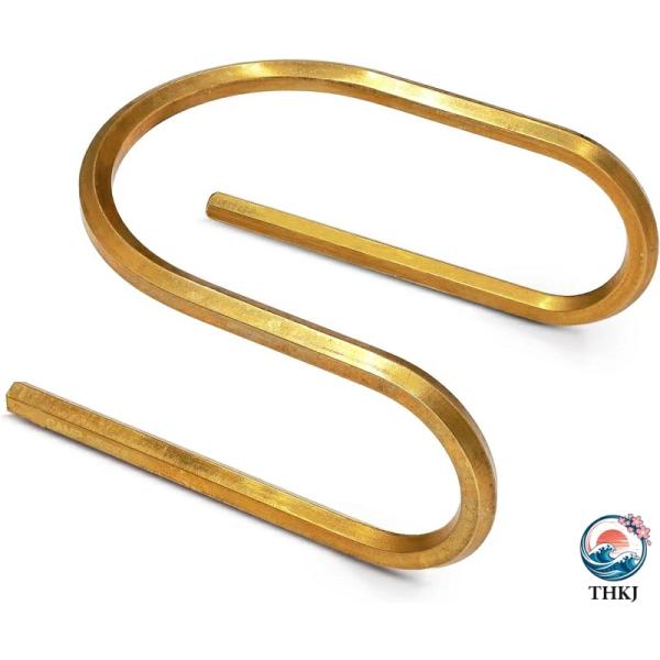 【一体化ユニーク設計】アルコールバーナーにスタッキングする設計で 一体化して収納し、アーマーの様に本体を守りながらコンパクトに収納。持ち運びに非常に便利で、余分な収納が必要なく、五徳を使う時に探す必要がなく、なくす心配がなく。 【トランギア...