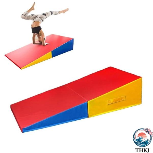 ? 【高品質素材】高密度EPEフォームをパッドとして、当社の傾斜体操マットは様々な異なるスキルのトレーニングにしっかりとした快適なサポートを提供します。破れにくいPUレザーの表面は、頻繁に使用する際に破れにくいです。 ? 【快適で変形しない...