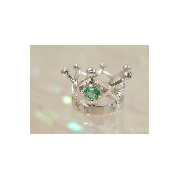 ちいさな王冠がかわいい男の子向きのベビーリング■誕生石：エメラルド（05月の誕生石）■刻印できる文字数：18文字■刻印できる文字：英数字（大文字）「＆」「スペース」「：」「.」■リング：K10ホワイトゴールド/縦10mm×横9mm×高7mm...