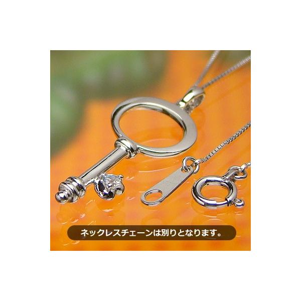 ■ベビーリングに使用されている宝石は、全て天然宝石です。■宝石：ムーンストーン/6月の誕生石(約2.0mm)■ペンダントトップ：K10(10金)ホワイトゴールド/縦27mm(バチカン含む)×横10mm/厚み：2.6mm/約0.8g■刻印印字...