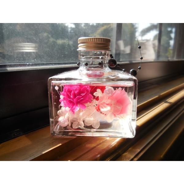 香水瓶風ハーバリウムアレンジ 姫系 薔薇系雑貨 お祝い インテリア ハーバリウム Buyee Buyee Japanese Proxy Service Buy From Japan Bot Online