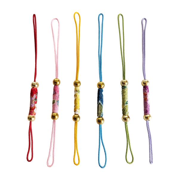 根付紐 ちりめん 「野の小花」(1本) 和風ストラップ部品 : てづくり