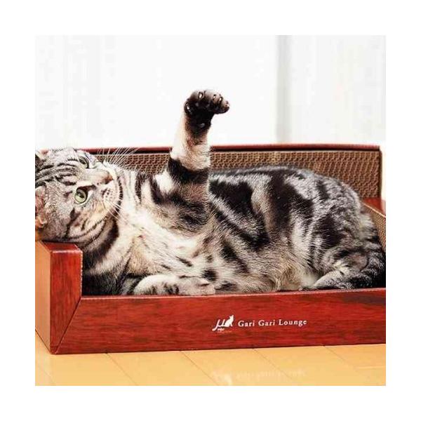 愛猫たちが最高にくつろげるように開発された愛猫専用の爪とぎです。とってもリラックスできる、ラウンジ型クラウチングタイプです。ガリガリスクラッチャーのベストセラー。爪とぎ時の削りカスが飛び散りにくい構造設計になっています。愛猫がどこでも爪をと...