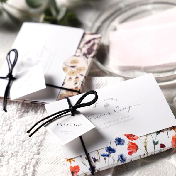 【キャンセル不可 返品不可】結婚式 プチギフト プチサボン（紙石鹸） おしゃれ 衛生用品 携帯 手洗い ハンドソープ 雑貨 ウェディング パーティー 二次会 ブライダル ギフト 送賓 お見送り お礼 お返しフラワーモチーフのパッケージがおし...