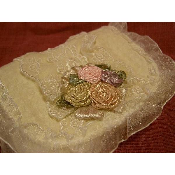 ローズ刺繍カードケース