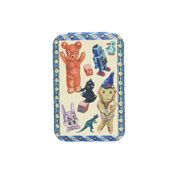 【クリックポスト発送可】<ご注文点数が多い場合は宅配便に変更となります>ナタリー・レテの描くポップ＆キッチュな世界がコンパクト・スタンドミラーになりました！こちらは、ナタリーが幼き日々にインスピレーションを得たお人形や、彼女のフ...