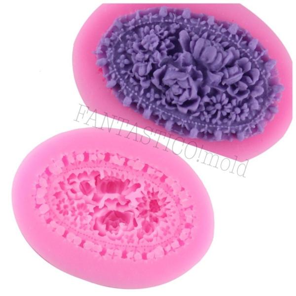 ハンドメイドに色々使えるシリコン型シリコンマットです。ー40℃から210℃まで対応！シュガークラフト、シュガーベール、レジン、樹脂粘土、チョコレート型、キャンドル型、石鹸型、オルゴナイト、アロマハイストーンなどにお使いいただけます。日本では...