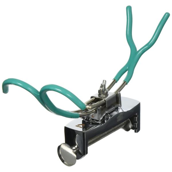 竿受け部分は右利き、左利きどちらでもお使い頂けます。手に収まるコンパクト設計クランプ幅:0-65mm足高:約20mm