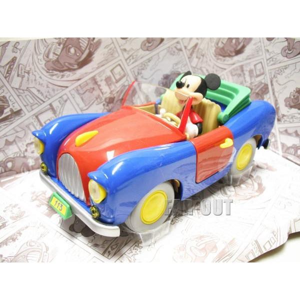 ミッキー Motorama メタルダイキャストカー 1:24 スケール ディズニー
