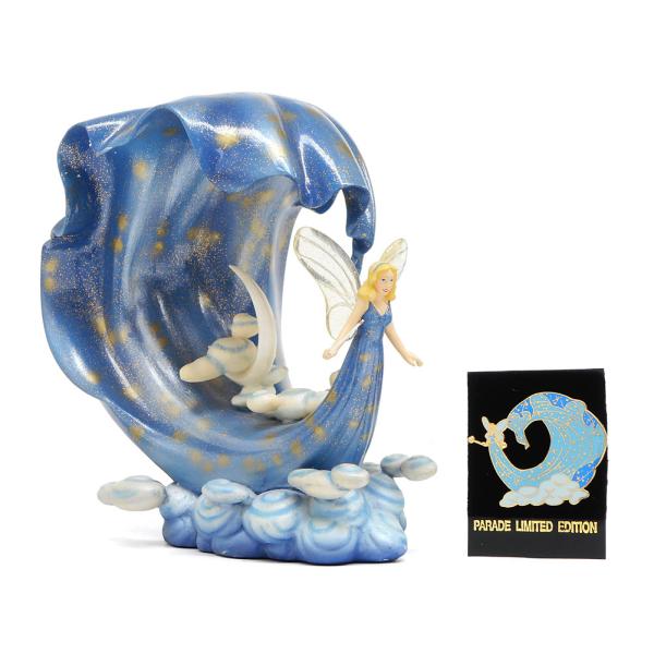 ピノキオ ブルーフェアリー パレードフロートフィギュア ピンズ付き