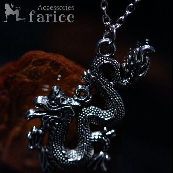 黒いビーズ.ブラックスピネルとドラゴンシルバー925ペンダントのネックレス