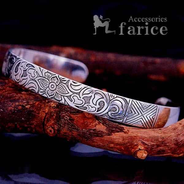 蓮の花 水の華 浮き彫りデザイン ブラックグレーカラー 燻し風部分仕上げ フリーサイズ メンズ バングル ブレスレット Buyee Buyee Japanese Proxy Service Buy From Japan Bot Online