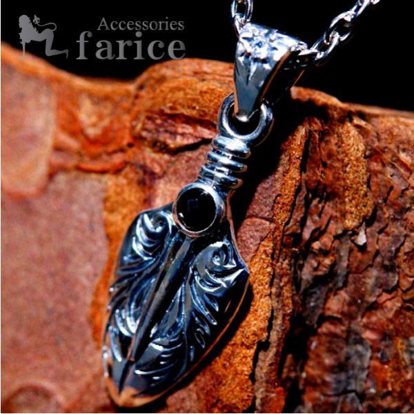 Indian Jewelry アローヘッド(矢頭)ツタ柄彫り オニキス装飾